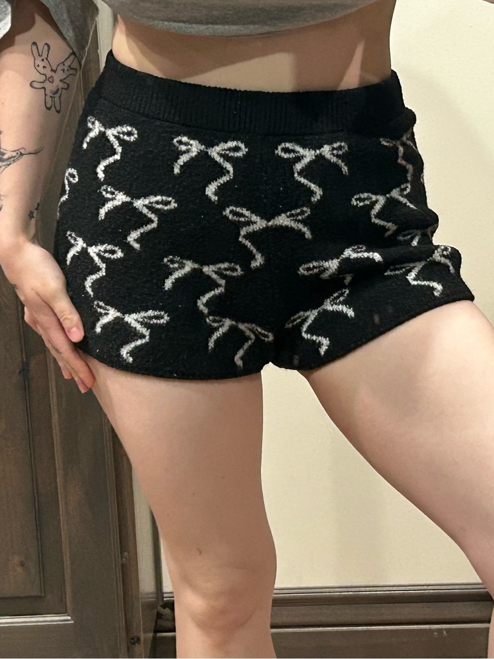 wild fable Black Knit High-Waist Bow Pattern Shorts